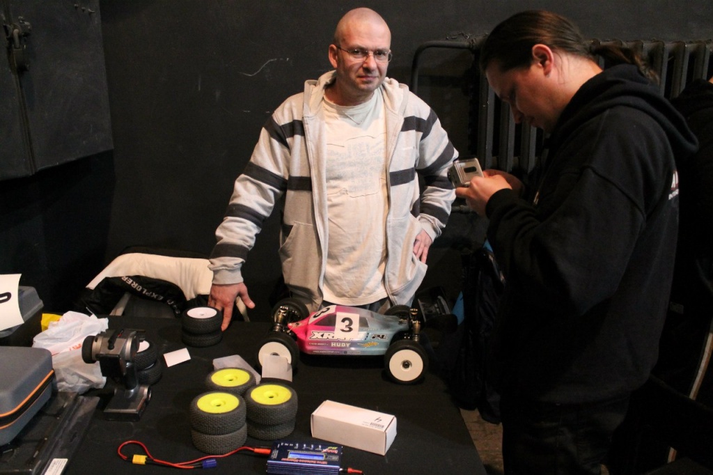S9N80QFb348.jpg