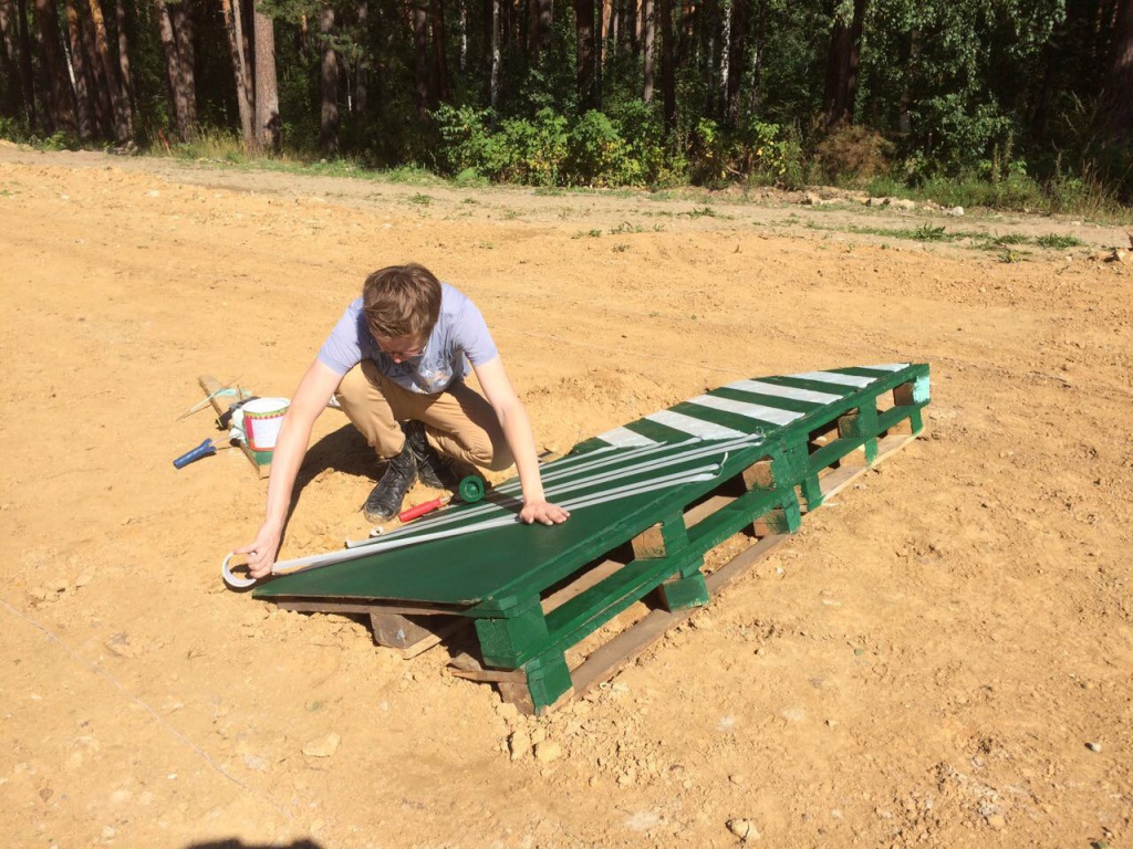 build_track_9.jpg
